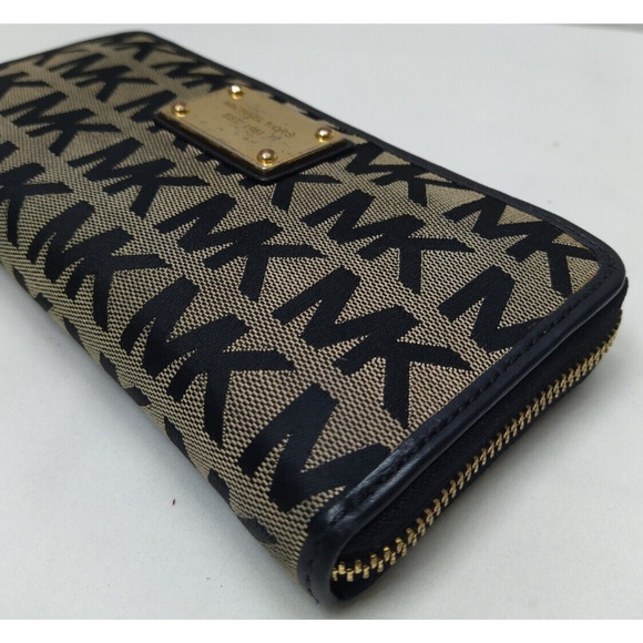 Michael Kors Black Canvas Leather Trim MK Printed Zip Around Credit Card Wallet - Picture 8 of 14